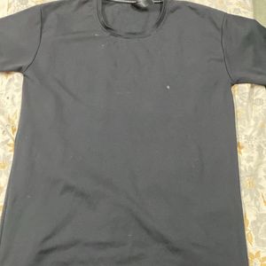 Nike men black gym T-shirt in good condition