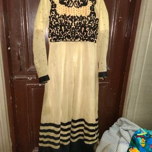 Women Anarkali Kurta In Coins