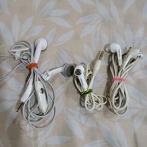 Earphones