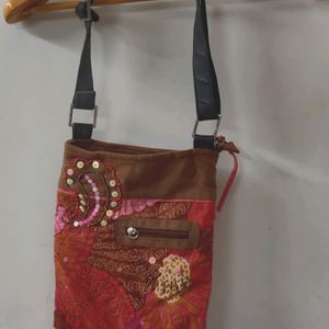 🎀🏵️ AN ETHNIC SLING BAG FOR NAVRATRAS 🏵️