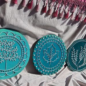 set of 3 beautiful lippan art ✨️