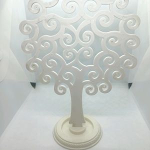 30 Rs Off Brand New Earring Stand