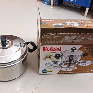 Brand New Vinod Induction Cooker With 4 Idli Plate