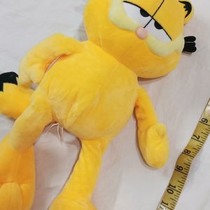 GARFIELD OG PLUSHIE