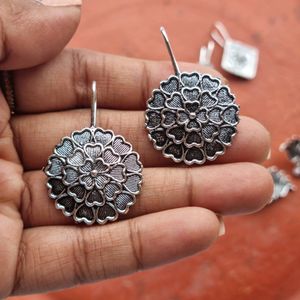 Casual Oxidised Hook Earrings