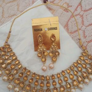 Cream Pearl Jewellery Set