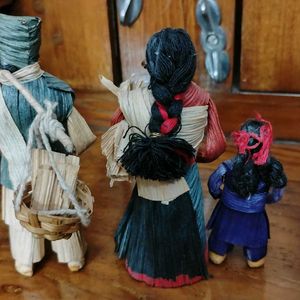 Nepali Dolls Set