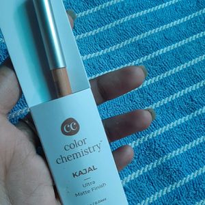 Colour Chemistry Matte Kajal Dune