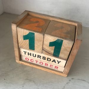 Wooden Date Day Month Piece