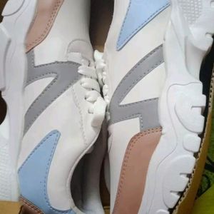 Sneakers For Women