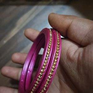 8 Sets Of Bangles