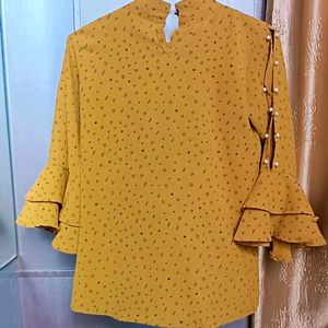 Women Beautiful Top With Double Bell Sleeve