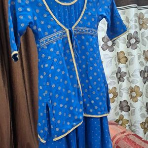 Kurti With Jacket And Dupatta