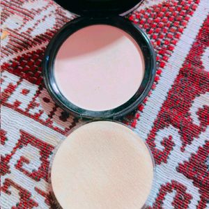 Lakme Compact Powder