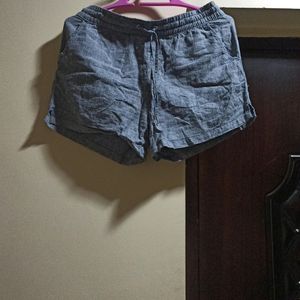 H&M Women Shorts