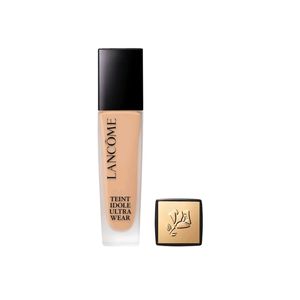 LANCOME Paris Ultra Wear Foundation.