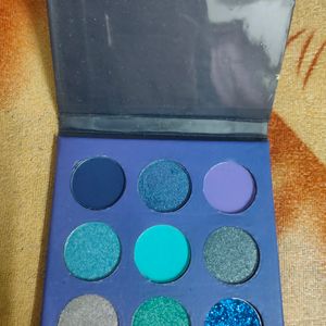 Cuffs And Lashes Eyeshadow Palette