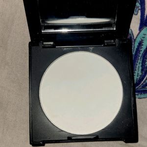 Sugar Translucent Compact