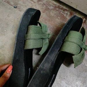 Form Flip-flops