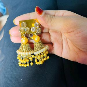 Stone Jhumka