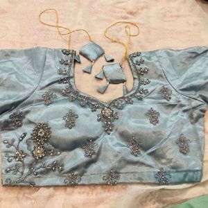 Diwali Offers 😍Bridal Lehnga Set + Free Saari Gif