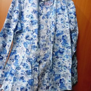 Blue Shirt 💙 (M- Size)