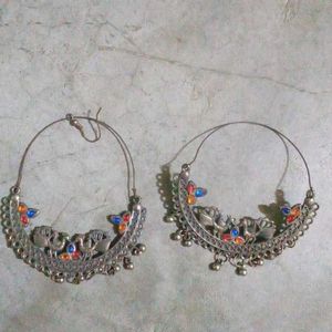 Earings