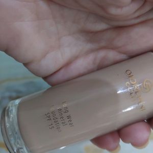 Oriflame Giordani Long Wear Foundation