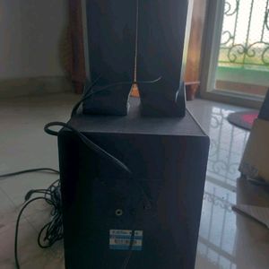 Multimedia Speakers