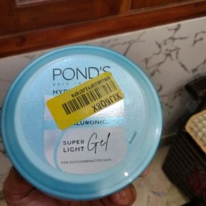 Ponds Super Light Gel