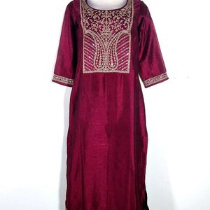 Maroon And Beige Kurta Set (Women's)