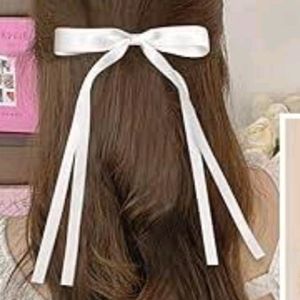 Cute Bow Clips With Long Tail