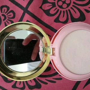 LAKME  9to5  flawless matte complexion compact