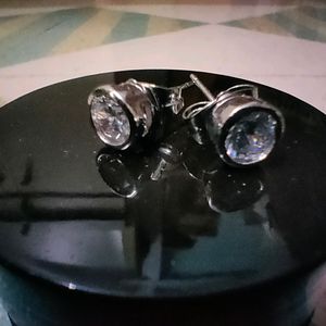 Diamond Stud Earrings (Unused)