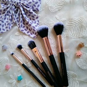 Faces Canada 5 in 1 Professional Makeup Brush Set