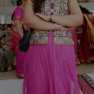 Preety Magenta Anarkali Kurti!!