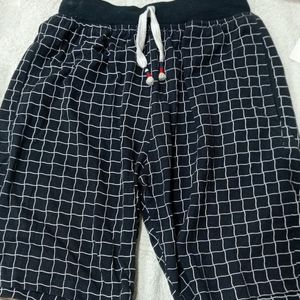 Loose Checked Shorts By Cargo31 California