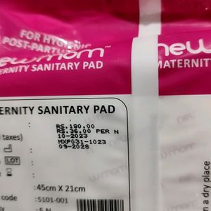 Newmom Maternity Pads