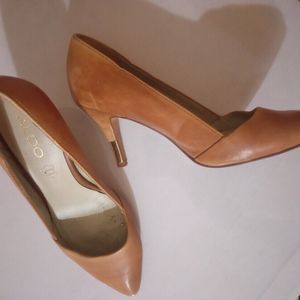 ALDO HEELS SOLID PUMPS