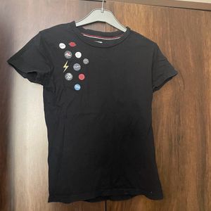 Tommy Logo Tshirt