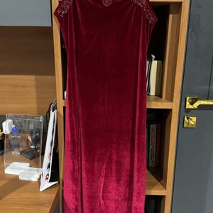 Red Vine Velvet Dress