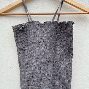 Grey Tank Top: Stretchable