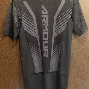 UNDER ARMOUR Compression Tshirt