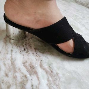 Black Sandal