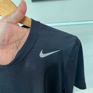 Nike Tee