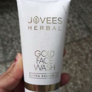 Jovees Harbal Gold Face Wash Coin Fix