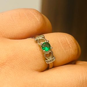 Green Stoned Ring With hearts on sides