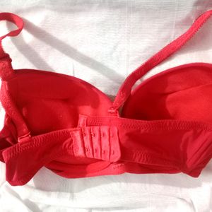 Red hot bra like new