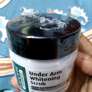 Luvyh Advanced Underarm Whitening Scrub