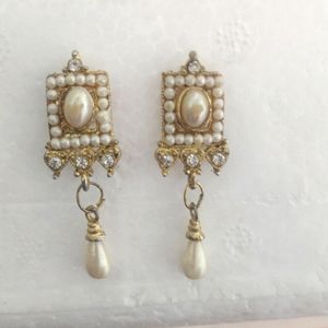 Beautiful White Pearl Earrings